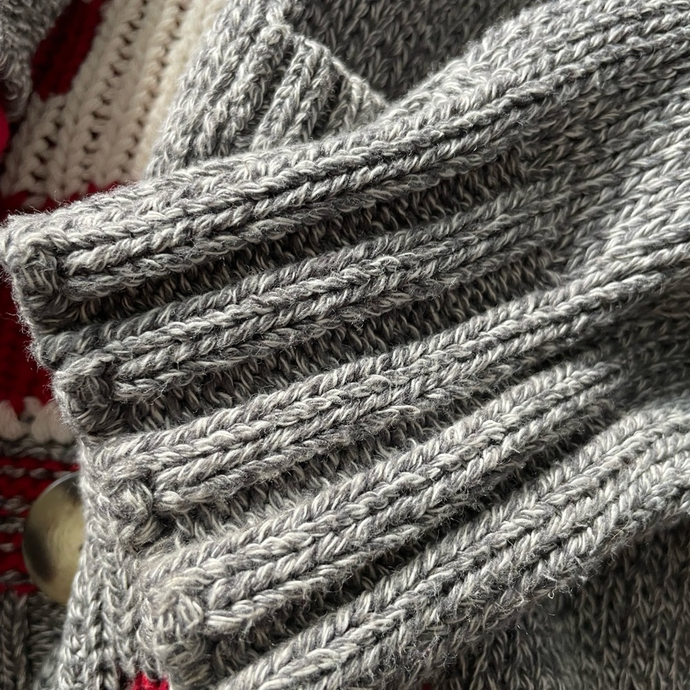 Silver Icing Cotton Country Gray and Red Women's Canadian Cardigan - Picture 7 of 7